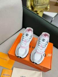 Picture of Louis Vuitton Shoes _SKULVsz35-40JM010412552
